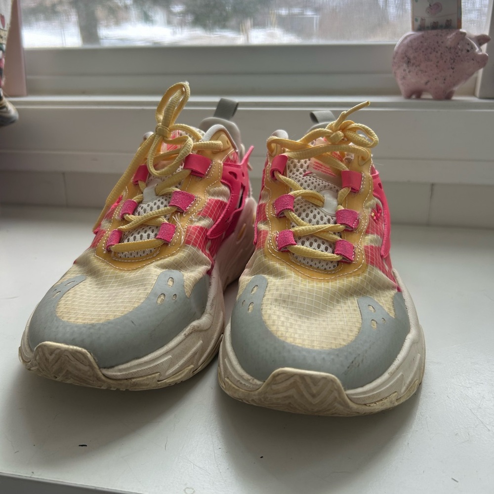 Fila Women's Athletic Shoes in Pink, Yellow, and Gray